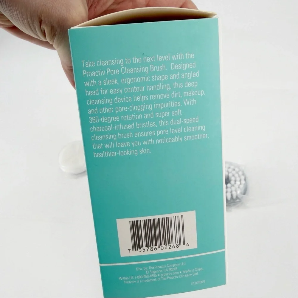 Proactive Pore Cleansing Brush & Extra Brush Heads
